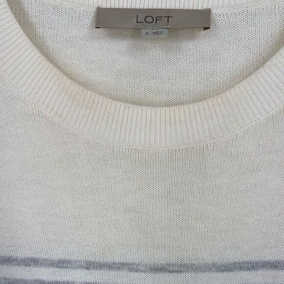 LOFT Women’s Crew Neck Long Sleeve Color Block Striped Sweater Size S - Picture 2 of 6